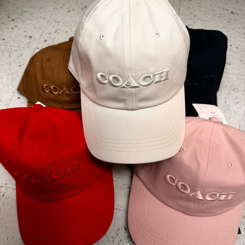 Coach Dad hat new with tags retail 75+